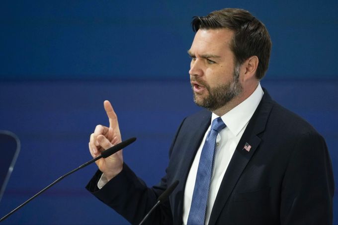 US-Vizepräsident J.D. Vance bei seiner Rede in München. vance