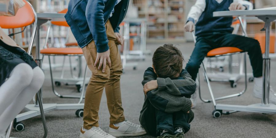 rassismus antisemitismus mobbing schulen