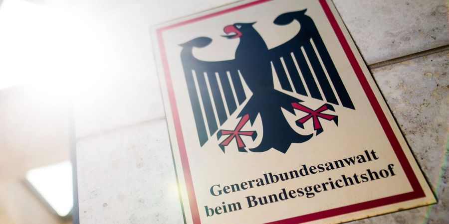 Die Bundesanwaltschaft klagt gegen vier mutmasslich Rechtsextreme.