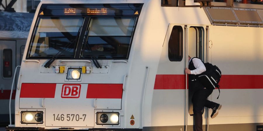 Viele Lokführer und Busfahrer gehen in den nächsten Jahren in den Ruhestand.