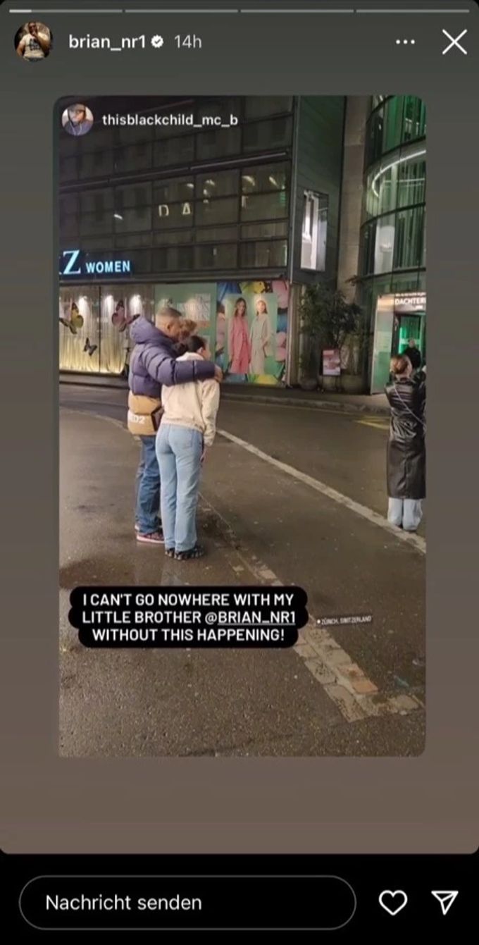Brian posiert mit einer Frau in Zürich für ein Fanfoto. Brian Keller