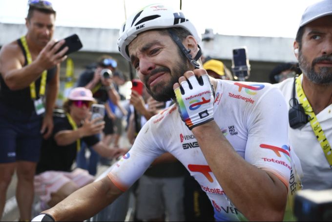 Anthony Turgis gewann die neunte Etappe der Tour de France. Dann wurden zwei seiner Velos geklaut. Anthony Turgis