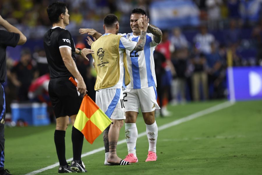 Am Ende kann Lionel Messi dann doch noch jubeln: Lautaro Martinez schiesst in der Verlängerung den 1:0-Siegtreffer.