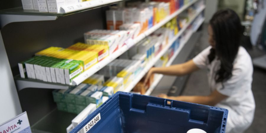 Galenica hat in den ersten neun Monaten des laufenden Jahres vom starken Apothekengeschäft profitiert. (Archivbild)