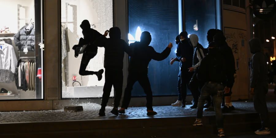 Die Proteste sind am Wochenende eskaliert.