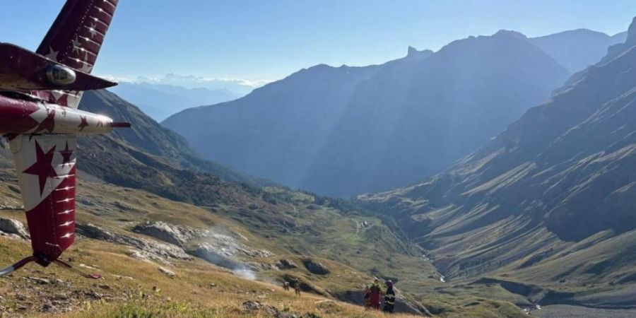 Beim Absturz eines Kleinflugzeugs bei Leukerbad im Wallis kamen die drei Insassen ums Leben.