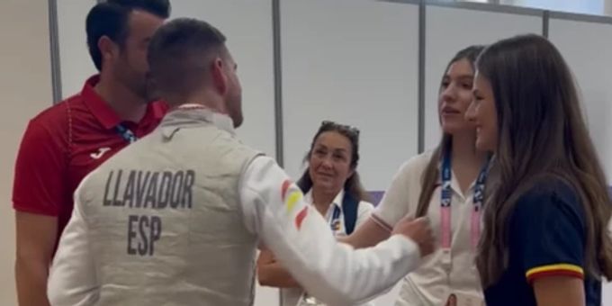 Bei Olympia - Spanische Prinzessinnen reagieren ganz cool auf Fauxpas