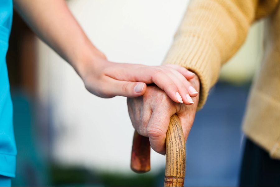 Alter Mensch, Hand, Gehstock