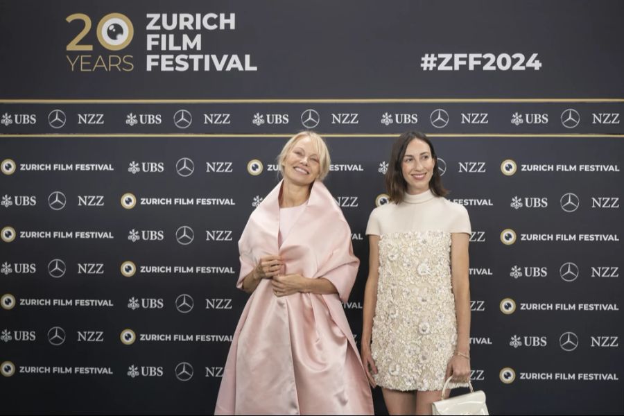 Pamela Anderson besuchte das Zurich Film Festival.