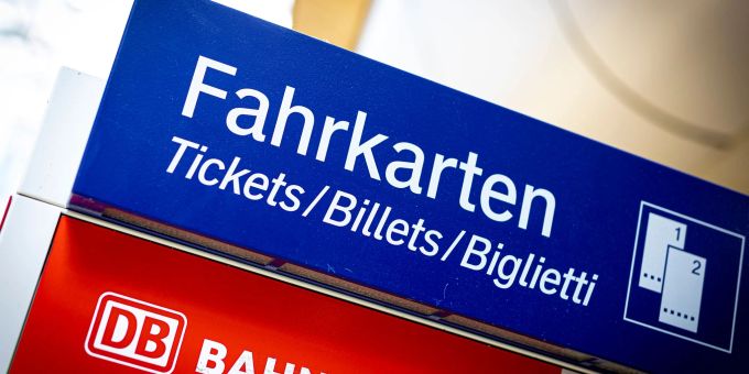 Flexpreise bei der Deutschen Bahn werden zum Fahrplanwechsel durschnittlich 5,9 Prozent teurer. (Archivbild) Flexpreise