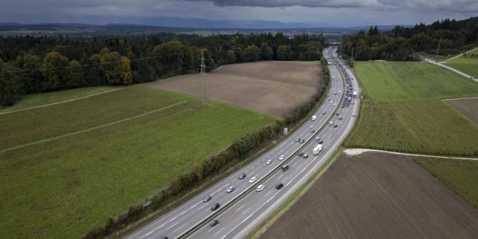 Nationalstrassen - Abstimmungskampf um Autobahnausbau kostet Millionen
