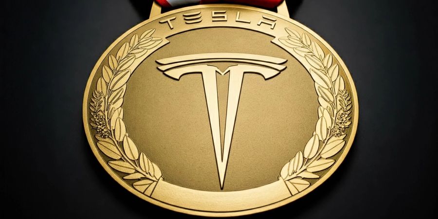 Tesla Modell Y - Gold