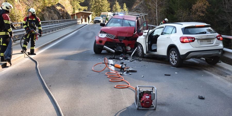 Frontalkollision in Disentis/Mustér.