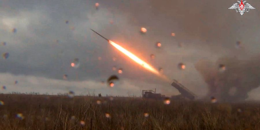 Russische Raketen treffen immer wieder ukrainische Städte. (Archivbild)