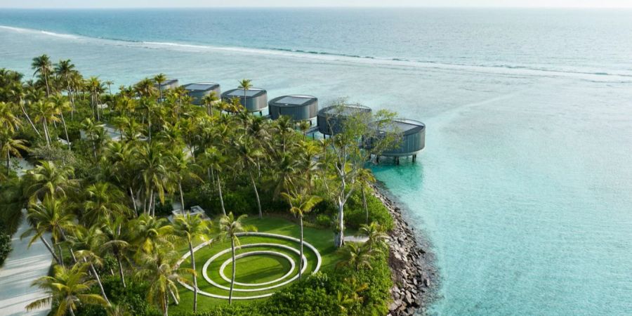 Malediven Bungalows auf dem Wasser.