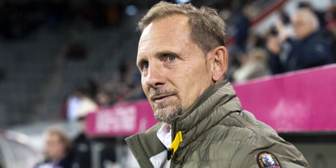 Trainer Mauro Lustrinelli verliert mit dem FC Thun in Vaduz (Archivbild). FC Thun