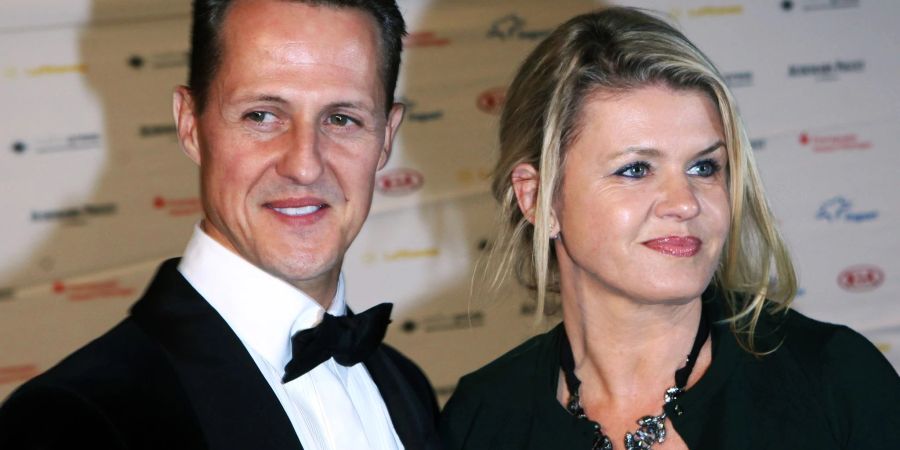 Mehrere Männer sollen versucht haben, Michael und Corinna Schumacher mit privaten Fotos zu erpressen. (Archivbild)