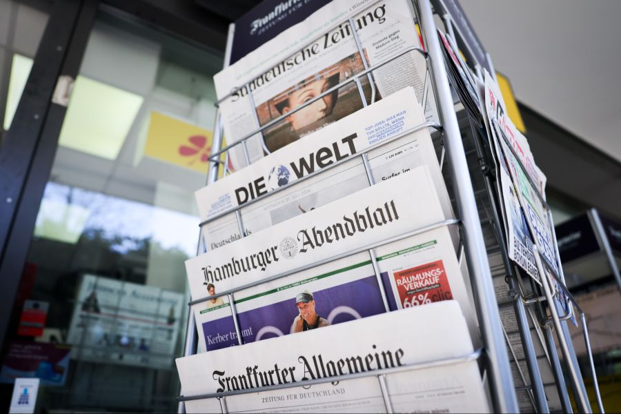 Die Tendenz lässt sich mit dem Trainingsmaterial der Modelle begründen, das eher die öffentliche Debatte als die tatsächliche Wählermeinung abbildet.