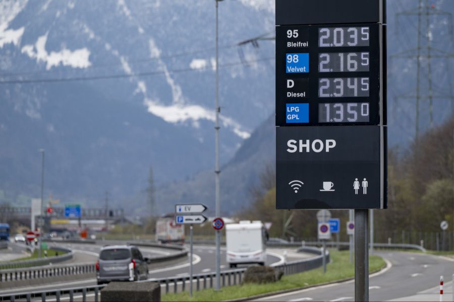 Besonders die Benzinpreise dürften weiter steigen.