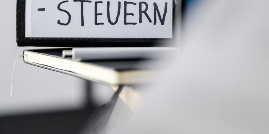 Das Zuger Kantonsparlament hat am Mittwoch über Steuererleichterungen in Form eines Rabatts diskutiert. (Symbolbild)