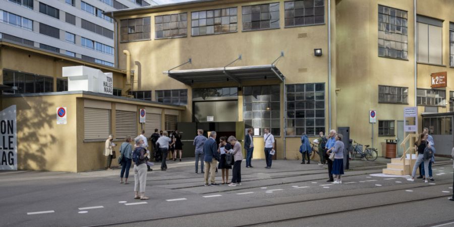 Die Maag-Hallen bleiben erhalten. Der Immobilienkonzern Swiss Prime Site hat angekündigt, sie umfassend sanieren zu wollen. (Archivbild)