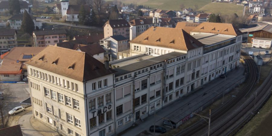 Der Kanton Bern hätte gut daran getan, den Kauf eines ehemaligen Fabrikgebäudes in Tavannes sorgfältiger abzuklären. Der Zeitdruck war jedoch gross, wie ein Bericht der Geschäftspr...