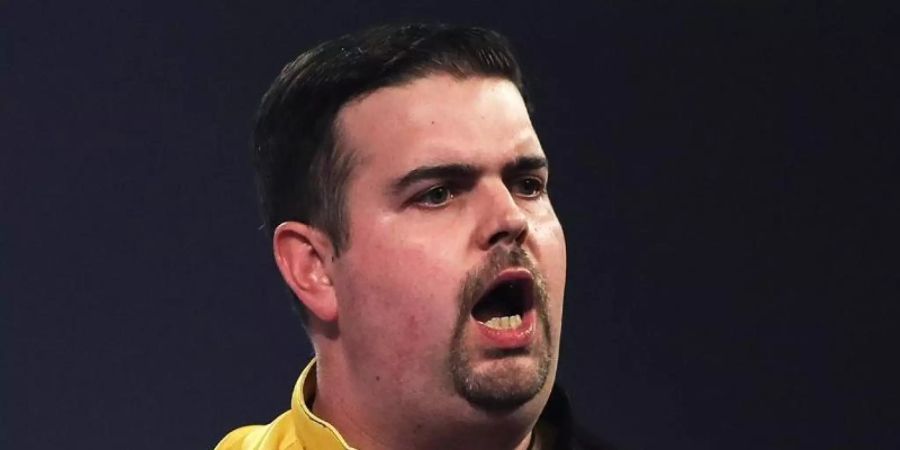 Nach dem Aus bei der Darts-WM auch froh wieder in die Heimat zu kommen: Gabriel Clemens. Foto: Kieran Cleeves/PA Wire/dpa