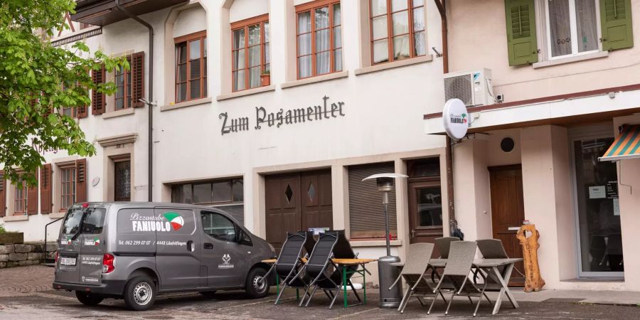 «Zum Posamenter» an der Hauptstrasse in Läufelfingen.