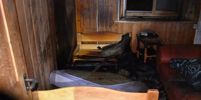 Der Sachschaden beläuft sich auf mehrere Zehntausend Franken. Brand