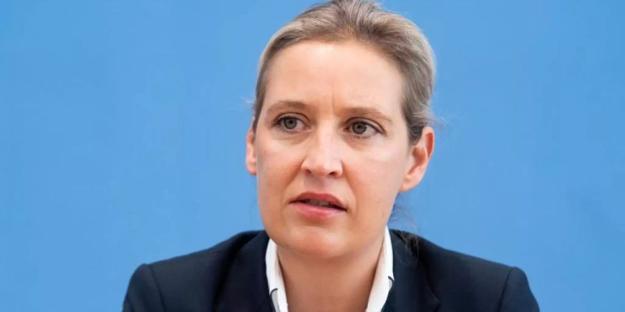 AfD-Fraktionsvorsitzende Alice Weidel wurde im Bundestag positiv auf Corona getestet. Foto: Bernd von Jutrczenka/dpa