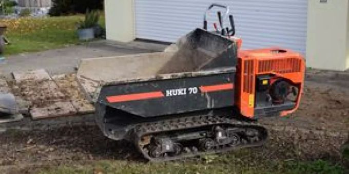 Mit dieser Baumaschine verunfallte der 18-jährige Mann. Kantonspolizei Appenzell-Ausserrhoden
