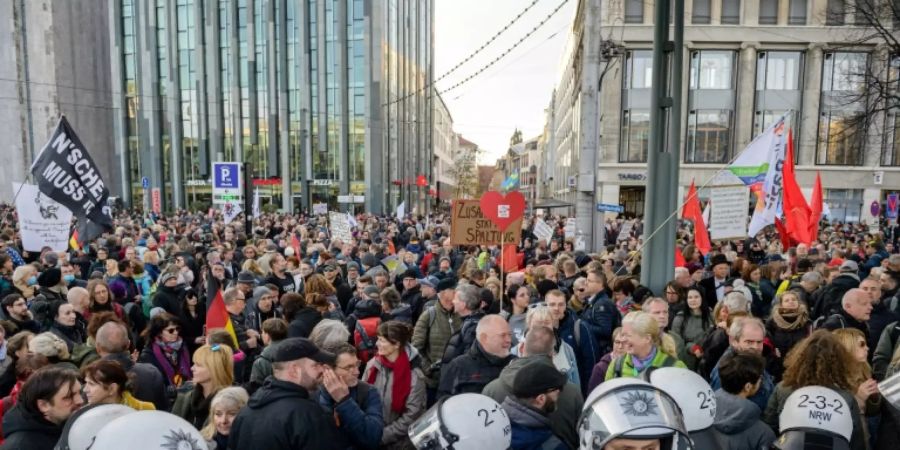 «Querdenker»-Demo im November in leipzig