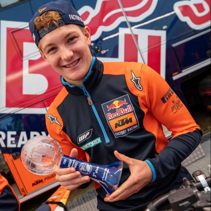2021 feierte René Hofer seinen ersten Podestplatz und später den ersten Sieg in der Motocross-WM. René Hofer KTM Motocross