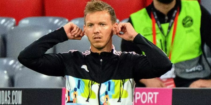 Julian Nagelsmann hat die erste Niederlage als Trainer des FC Bayern München als «vermeidbar» bezeichnet. Foto: Matthias Balk/dpa