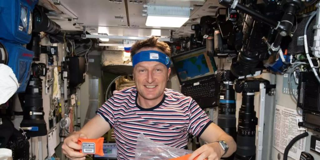 Deutscher Astronaut Maurer zurück auf der Erde