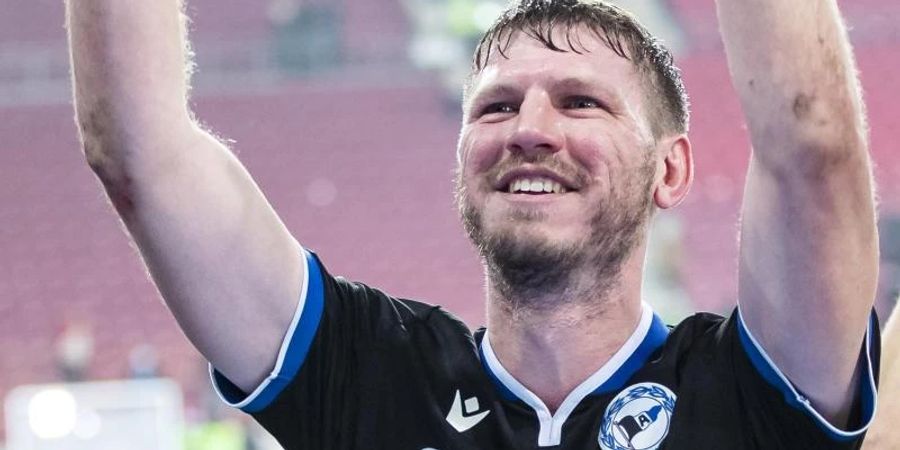 Hat «das Bedürfnis, etwas anderes zu machen»: Fabian Klos verlässt im Sommer Arminia Bielfeld. Foto: Tom Weller/dpa