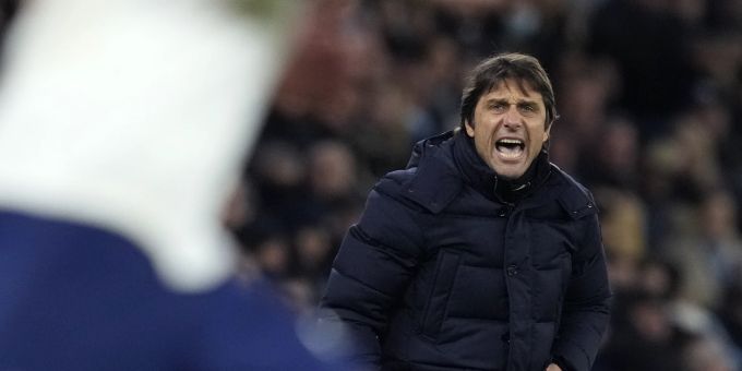 Antonio Conte im Spiel von Tottenham gegen Manchester City. Antonio Conte