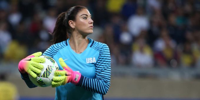 Alkohol am Steuer - US-Fussball-Ikone Hope Solo droht jetzt Gefängnis!