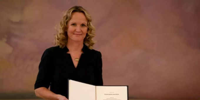 Umweltministerin Lemke bei ihrer Ernennung für das Amt Umweltministerin Lemke bei ihrer Ernennung für das Amt