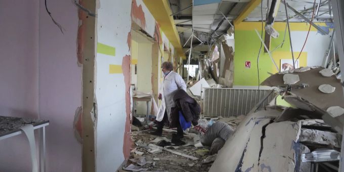 In Mariupol wurde im Ukraine Krieg ein Kinder- und Geburtsspital zerstört. Ukraine Krieg