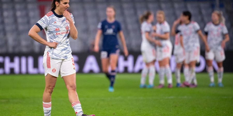 Die Fussballerinnen des FC Bayern München unterlagen Paris Saint-Germain mit 1:2.