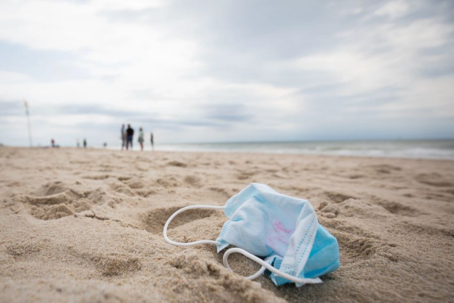 Strand Maske Meer Menschen