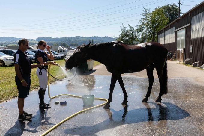Dusche nach dem Springen