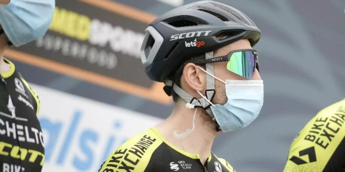 Simon Yates vom Team Mitchelton–Scott ist neuer Spitzenreiter bei Tirreno-Adriatico. Foto: Marco Alpozzi/LaPresse via ZUMA Press/dpa Simon Yates vom Team Mitchelton–Scott ist neuer Spitzenreiter bei Tirreno-Adriatico. Foto: Marco Alpozzi/LaPresse via ZUMA Press/dpa