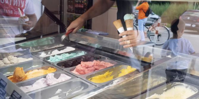 Glace