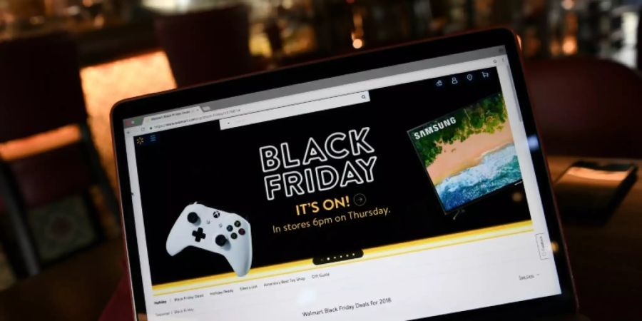 Aufforderung zur Schnäppchenjagd im Netz