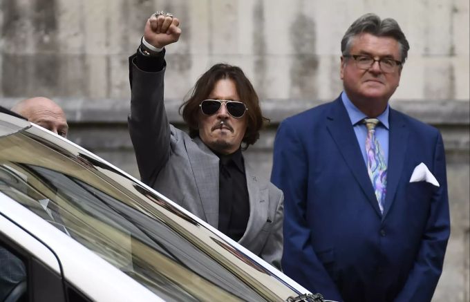 Johnny Depp gibt sich siegessicher. Britain Johnny Depp