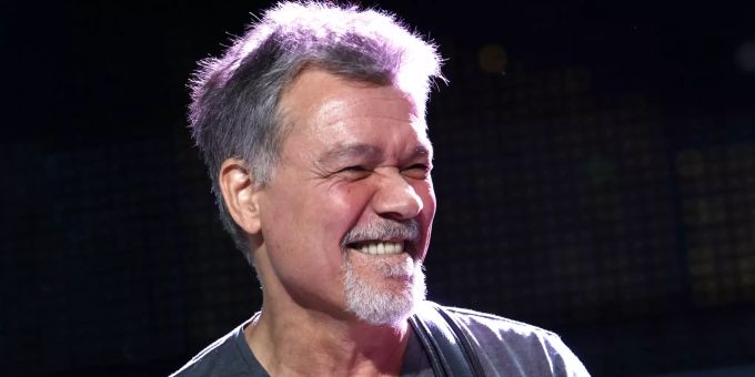 Gitarrist Eddie Van Halen tritt in Wantagh auf. metallica