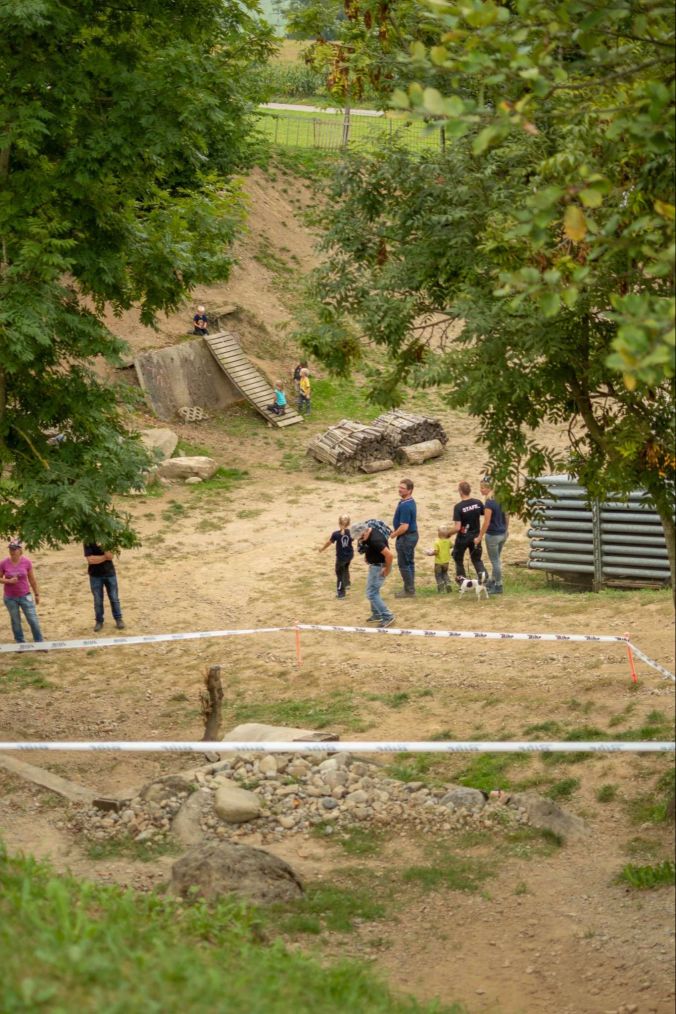 Das grosse Gelände des Motocross Wohlen.
