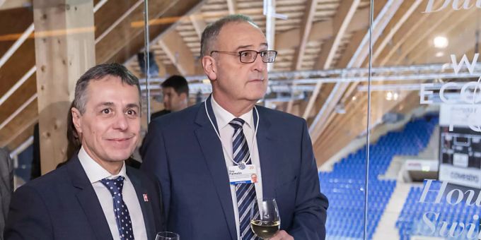 Hohes Treffen: Bundespräsident Guy Parmelin (rechts) und Aussenminister Ignazio Cassis werden sich heute Dienstag in Genf mit US-Präsident Joe Biden treffen. (Archivbild) Joe Biden